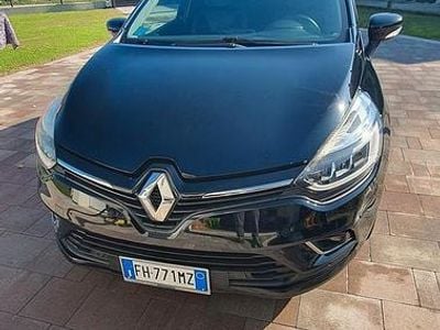 Usata Renault Clio IV 90 CV (66 kW) 2017 Nero Utilitaria