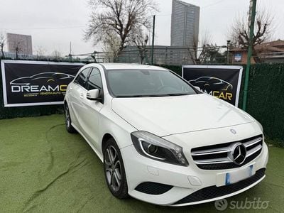 Usata Mercedes A180 Premium 108 CV (79 kW) 2013 Bianco Berlina