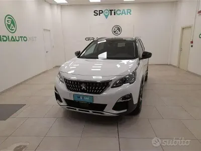 Usata Peugeot 3008 Allure 131 CV (96 kW) 2020 Bianco SUV