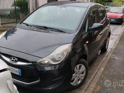 Usata Hyundai ix20 77 CV (56 kW) 2014 Nero Utilitaria