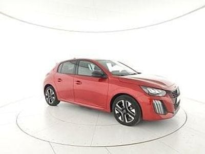 Usata Peugeot 208 Allure 101 CV (74 kW) 2023 Rosso Utilitaria