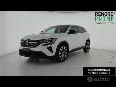 Käytetty Renault Austral Techno 200 HP (147 kW) 2024 Valkoinen Katumaasturi
