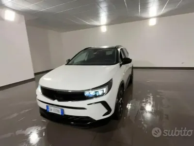 Usata Opel Grandland X 131 CV (96 kW) 2024 Bianco SUV