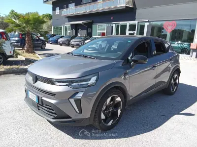 Usata Renault Captur 91 CV (66 kW) 2025 Gray SUV