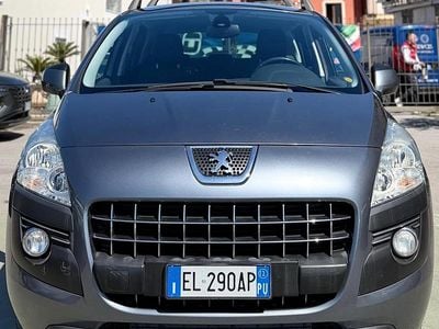 Usata Peugeot 3008 Business-Line 112 CV (82 kW) 2012 Grigio Station wagon