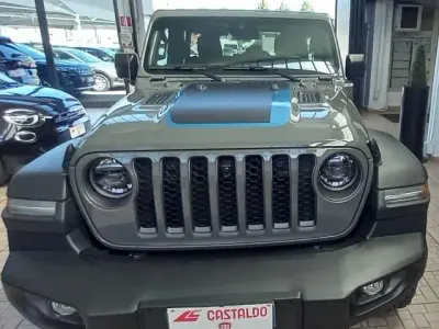 Używany Jeep Wrangler Unlimited Rubicon 272 KM (200 kW) 2024 Szary SUV