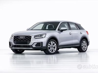 Usata Audi Q2 Advanced Plus 150 CV (110 kW) 2021 Grigio SUV