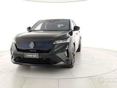 Usata Renault Rafale Esprit Alpine 200 CV (147 kW) 2025 Nero SUV