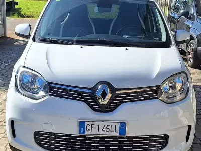 Usata Renault Twingo 30 kW (42 CV) 2021 Bianco Utilitaria