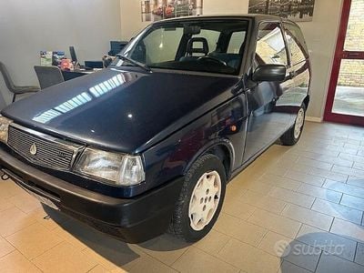 Usata Autobianchi Y10 54 CV (39 kW) 1995 Blu Utilitaria