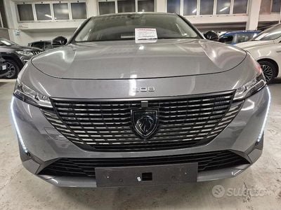 Usata Peugeot 308 Allure 130 CV (95 kW) 2024 Grigio Berlina