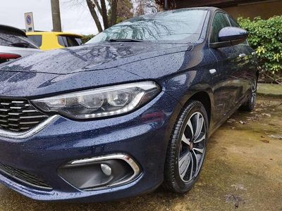 Usata Fiat Tipo Lounge 95 CV (69 kW) 2018 Blu Utilitaria