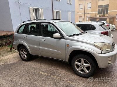 Usata Toyota RAV4 2002 Grigio SUV