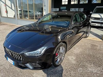 Usata Maserati Ghibli 275 CV (202 kW) 2018 Nero Berlina