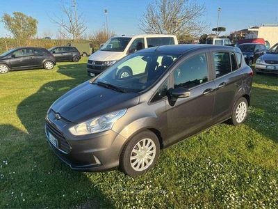 Usata Ford B-MAX 75 CV (55 kW) 2017 Grigio Monovolume