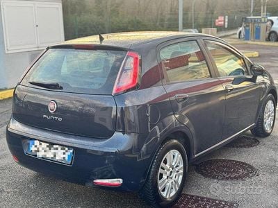 Usata Fiat Punto 2013 Blu Utilitaria