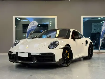 Usata Porsche 992 650 CV (478 kW) 2021 Bianco Coupé