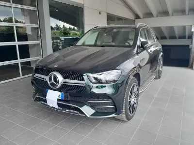 Usata Mercedes GLE300 Premium Plus 272 CV (200 kW) 2023 Verde SUV