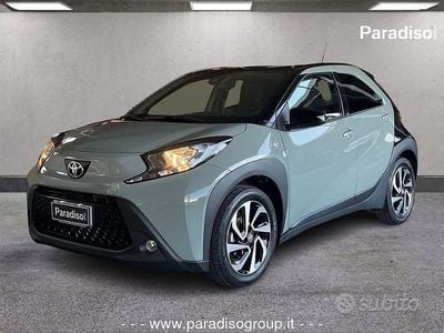Usata Toyota Aygo X Trend 72 CV (52 kW) 2025 Grigio SUV