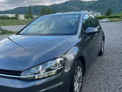 Usata VW Golf VII Comfortline 116 CV (85 kW) 2017 Grigio Berlina