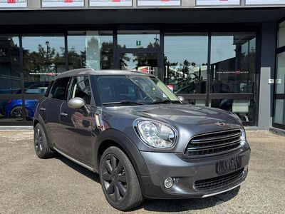 Usata Mini Park Lane Countryman 111 CV (81 kW) 2017 Grigio SUV