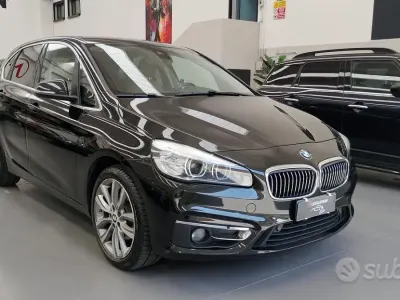 Usado BMW 218 Luxury Line 150 HP (110 kW) 2018 Preto Carrinha