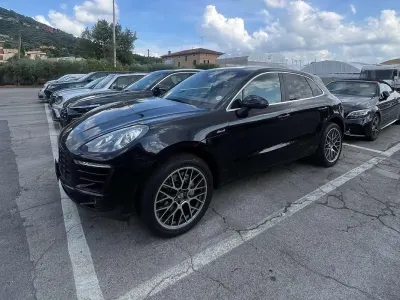 Usata Porsche Macan 250 CV (183 kW) 2015 Nero SUV