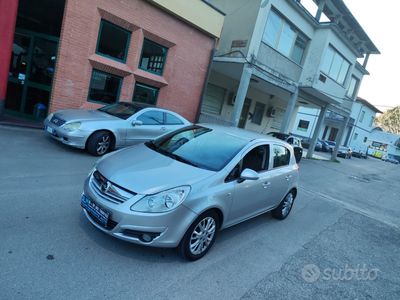 usata Opel Corsa 1.3mjt Neopatentati - 2010