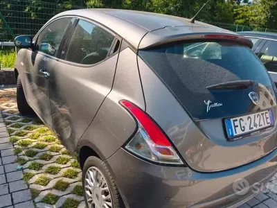 Usata Lancia Ypsilon