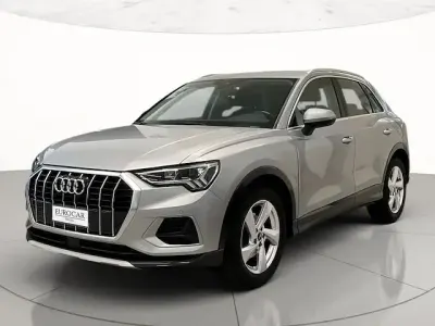 Usata Audi Q3 Advanced 150 CV (110 kW) 2023 L5 argento fioretto metallizza SUV