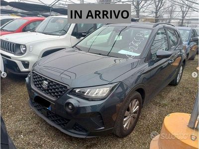 Usata Seat Arona Style 95 CV (69 kW) 2023 Grigio SUV