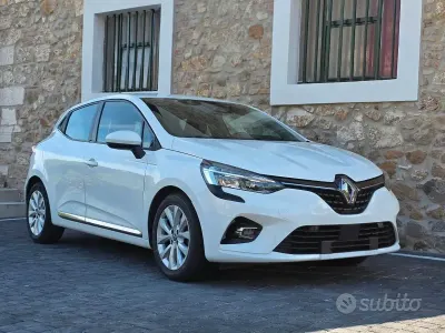 Usata Renault Clio V Zen 86 CV (63 kW) 2020 Bianco Berlina