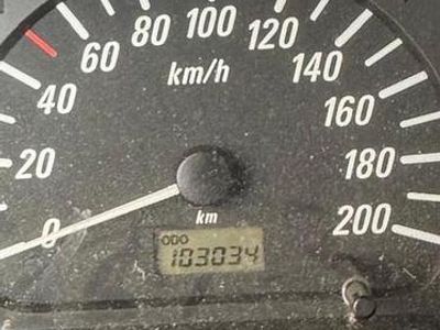 Usata Opel Agila 2003 Blu Utilitaria