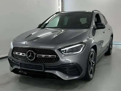 Occasion Mercedes GLA200 Business 150 ch (110 kW) 2021 Gris SUV