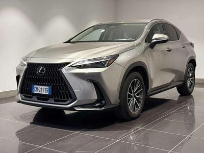 Usata Lexus NX350h 190 CV (139 kW) 2023 Sonic titanium SUV