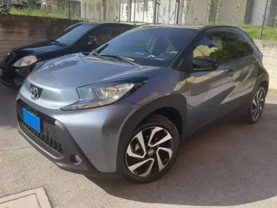 Nuova Toyota Aygo X Trend 72 CV (52 kW) 2025 Blu/azzurro SUV