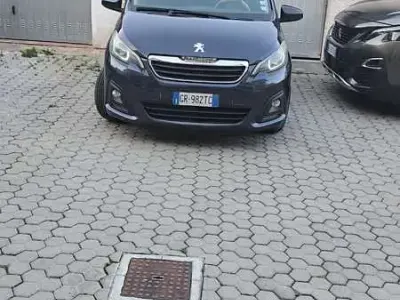 Usata Peugeot 108 Access 69 CV (50 kW) 2017 Utilitaria