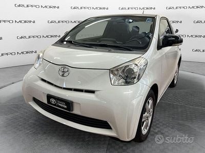 Usata Toyota iQ 68 CV (50 kW) 2009 Bianco Utilitaria
