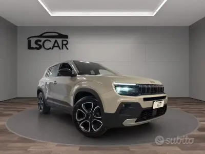 Usata Jeep Avenger Summit 101 CV (74 kW) 2025 Marrone SUV