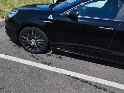 Usata Alfa Romeo Giulietta Quadrifoglio Verde 240 CV (176 kW) 2016 Nero Utilitaria