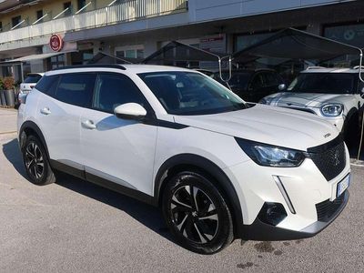 Usata Peugeot 2008 Allure 131 CV (96 kW) 2021 Bianco perlato SUV