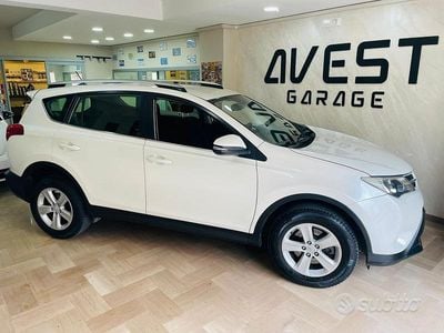 Usata Toyota RAV4 124 CV (91 kW) 2013 Bianco SUV
