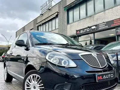 Usata Lancia Ypsilon 60 CV (44 kW) 2007 Nero Utilitaria