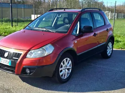 Usata Fiat Sedici Dynamic 120 CV (88 kW) 2009 SUV