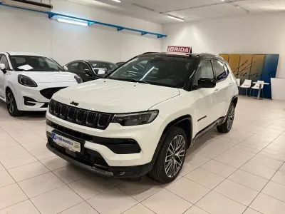 Usata Jeep Compass Summit 131 CV (96 kW) 2025 Bianco SUV