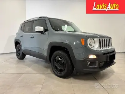 Usata Jeep Renegade Limited 140 CV (102 kW) 2015 Grigio SUV