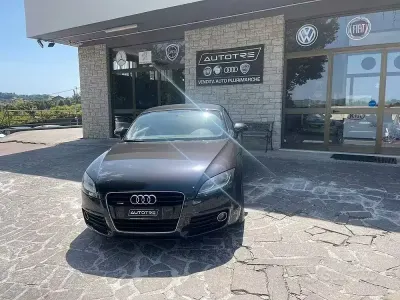 Usata Audi TT Roadster Ambiente 170 CV (125 kW) 2011 Grigio Cabrio