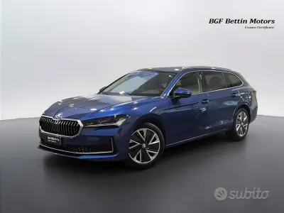 Usata Skoda Superb Style 150 CV (110 kW) 2025 Blu Station wagon