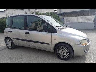 Usata Fiat Multipla 120 CV (88 kW) 2007 Grigio Monovolume