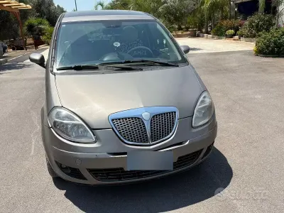 Usata Lancia Musa 69 CV (50 kW) 2004 Monovolume